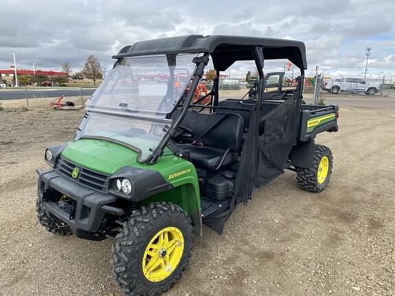 Image of John Deere XUV 825M S4 equipment image 1