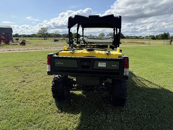 Image of John Deere XUV 825M S4 equipment image 4
