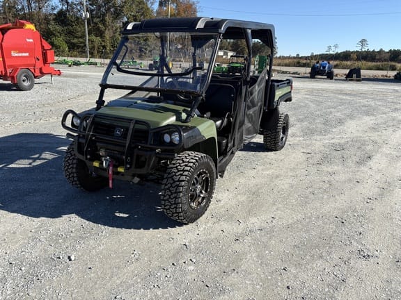 2024 John Deere XUV 825M S4 Equipment Image0