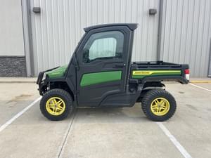 2024 John Deere XUV 835M Image