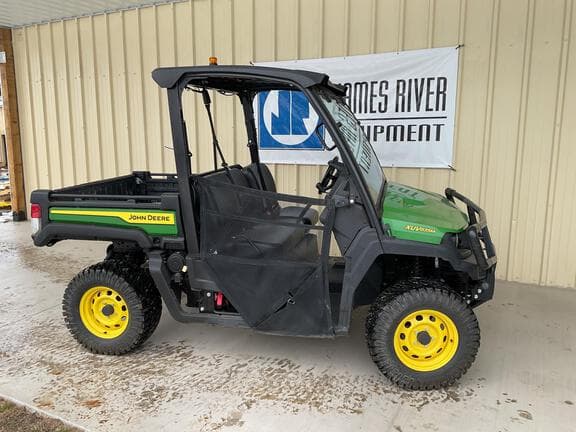Image of John Deere XUV 835M equipment image 2