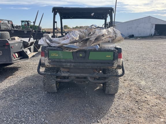 Image of John Deere XUV 835M equipment image 2