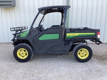 Main image John Deere XUV 835M