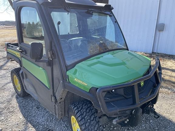 Image of John Deere XUV 835M equipment image 4