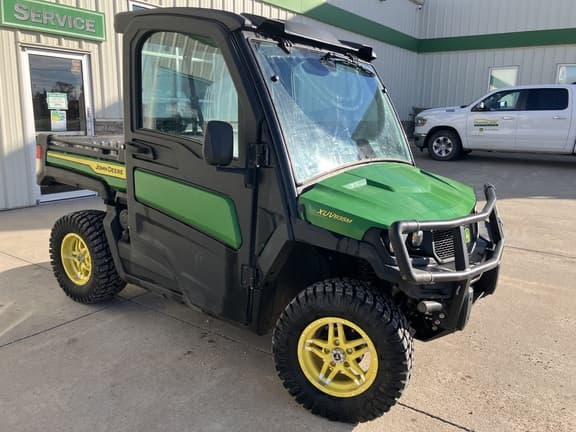 Image of John Deere XUV 835M equipment image 2