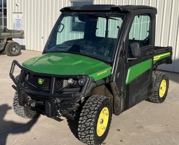 Main image John Deere XUV 835M