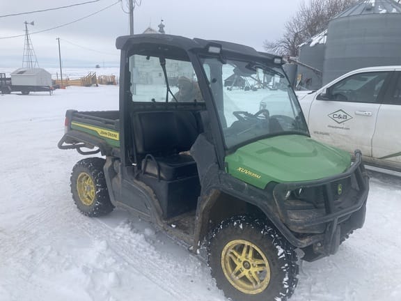 2024 John Deere XUV 835M Equipment Image0