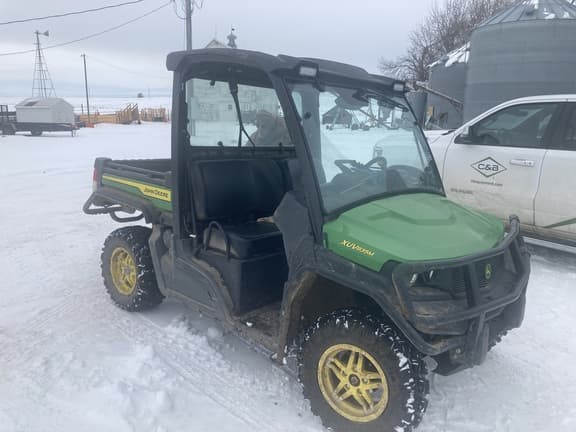 Image of John Deere XUV 835M Primary image