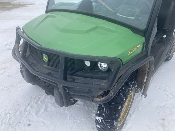 Image of John Deere XUV 835M equipment image 4