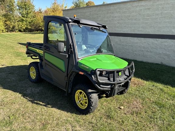 2024 John Deere XUV 835M Equipment Image0
