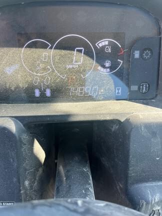 Image of John Deere XUV 835M equipment image 4