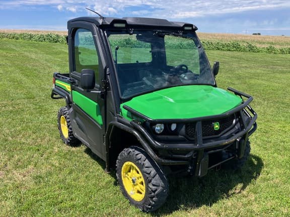 Image of John Deere XUV 835M equipment image 3