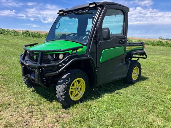 2024 John Deere XUV 835M Equipment Image0