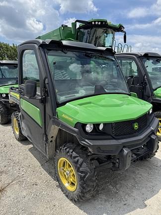 Image of John Deere XUV 835M equipment image 1