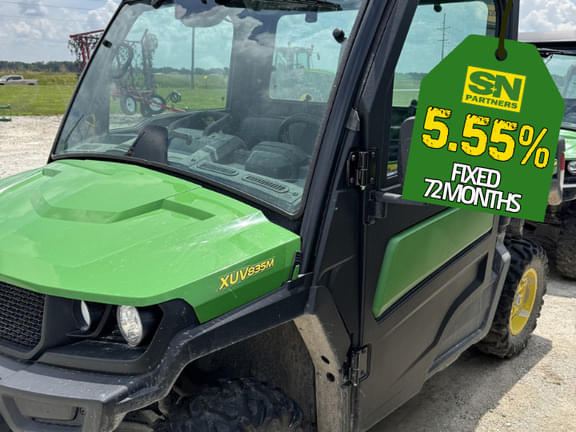 Image of John Deere XUV 835M Primary image