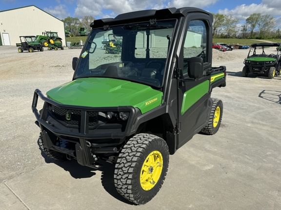 Main image John Deere XUV 835M
