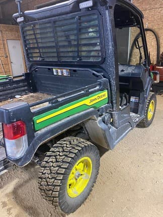Image of John Deere XUV 835M equipment image 3