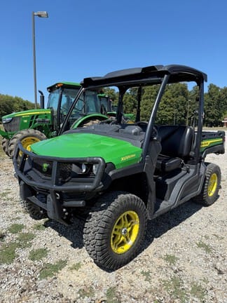 2024 John Deere XUV 835M Equipment Image0