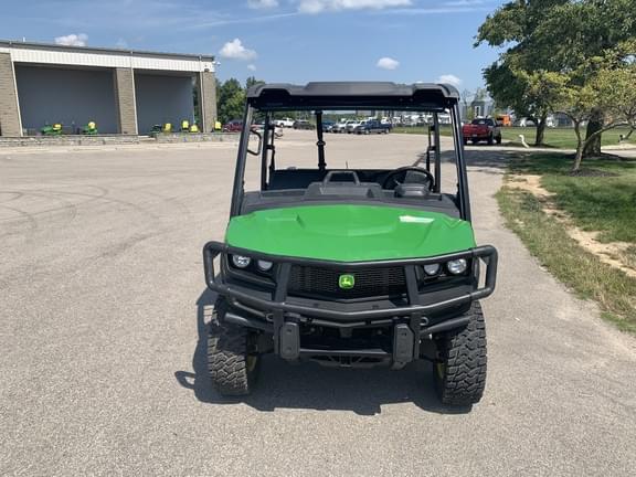 Image of John Deere XUV 835M equipment image 2