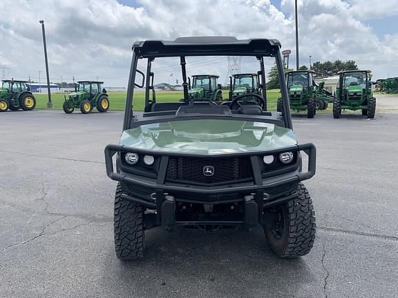 Image of John Deere XUV 835M equipment image 2
