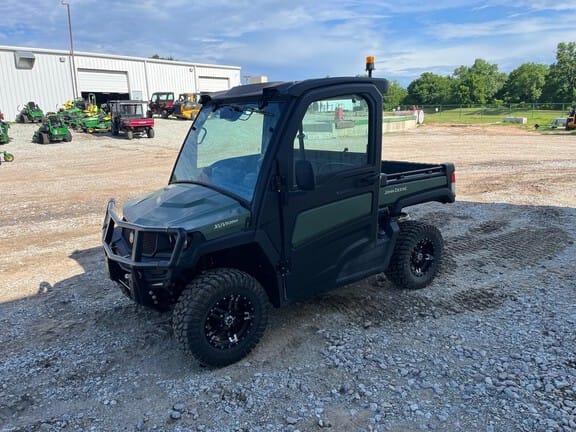 2024 John Deere XUV 835M Equipment Image0
