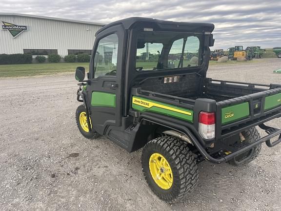 Image of John Deere XUV 835M equipment image 3