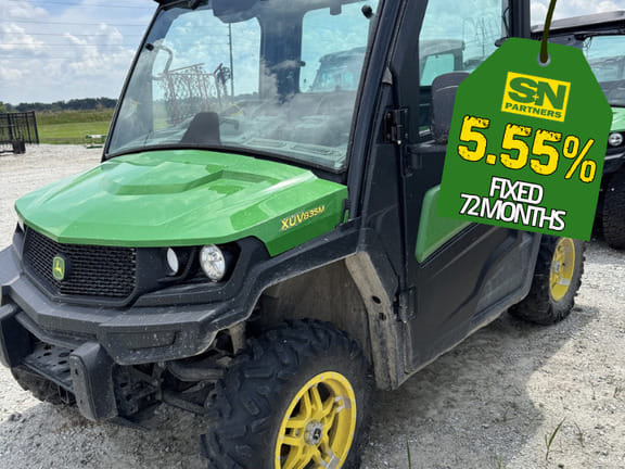 2024 John Deere XUV 835M Equipment Image0
