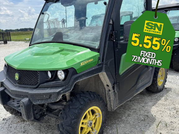 Image of John Deere XUV 835M Primary image