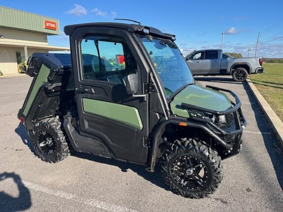 Image of John Deere XUV 835M equipment image 4