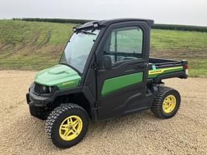 2024 John Deere XUV 835M Image