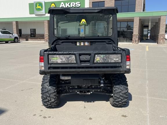 Image of John Deere XUV 835M equipment image 4