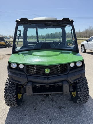 2024 John Deere XUV 835M Equipment Image0