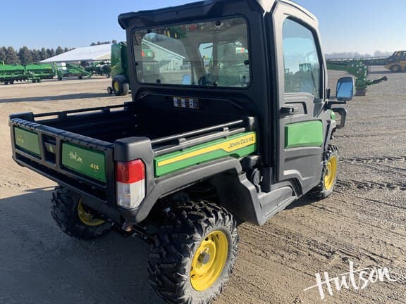 Image of John Deere XUV 835M equipment image 3