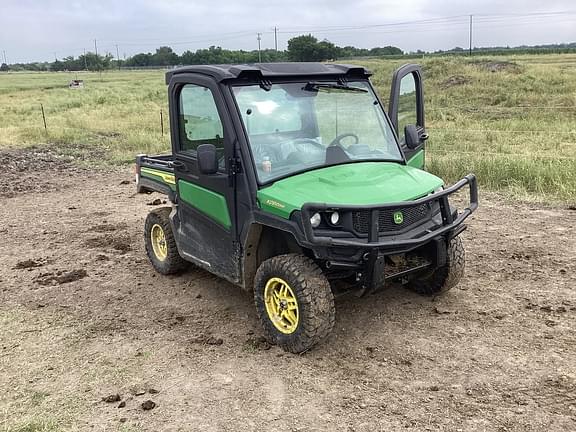Image of John Deere XUV 835M equipment image 4