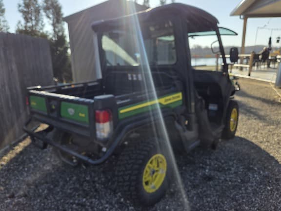 Image of John Deere XUV 835M equipment image 3