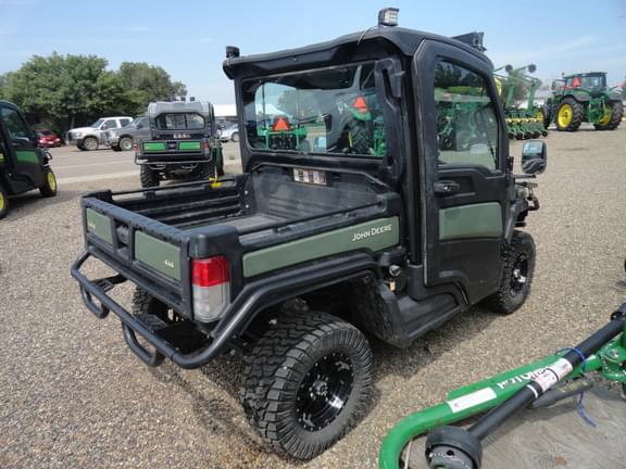 Image of John Deere XUV 835M equipment image 4