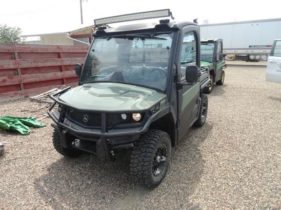 Image of John Deere XUV 835M Primary image