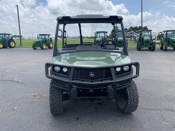 Image of John Deere XUV 835M equipment image 2