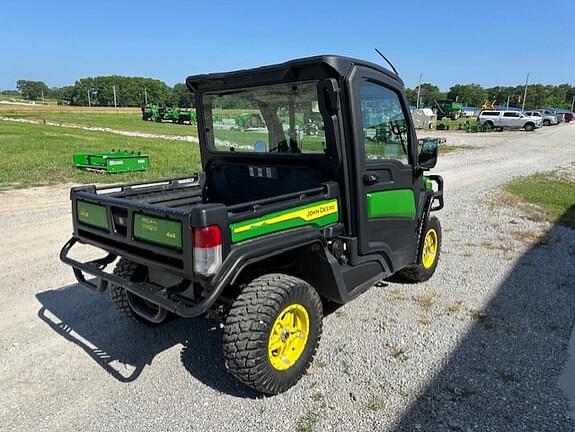 Image of John Deere XUV 835M equipment image 4