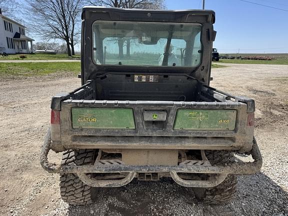 Image of John Deere XUV 835M equipment image 3