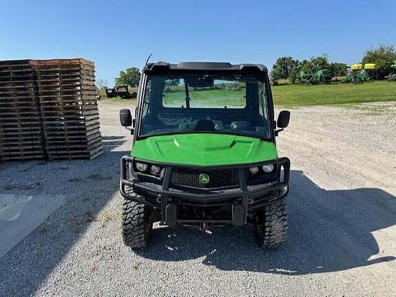 Image of John Deere XUV 835M equipment image 1