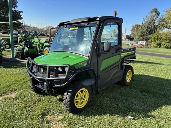 Image of John Deere XUV 835M equipment image 1