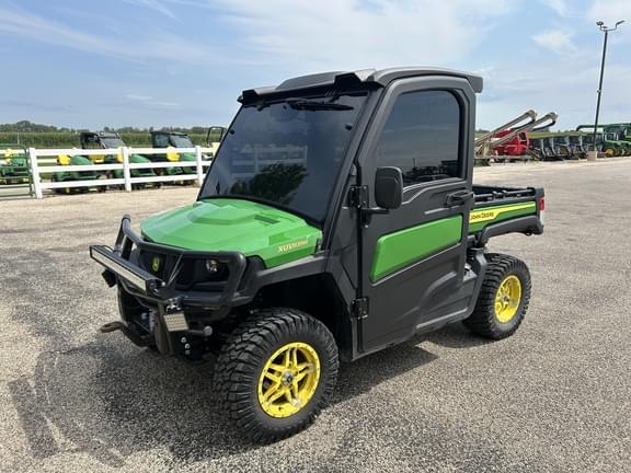 Image of John Deere XUV 835M Primary image