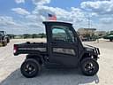 2024 John Deere XUV 835M Image