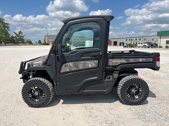 Image of John Deere XUV 835M equipment image 4