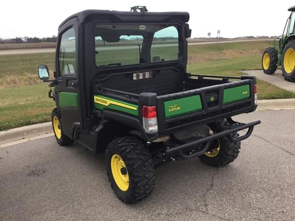 Image of John Deere XUV 835M equipment image 4