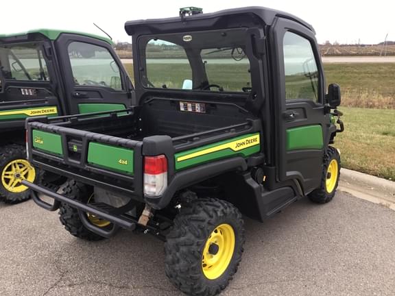 Image of John Deere XUV 835M equipment image 3