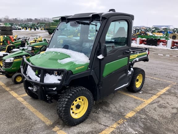 Image of John Deere XUV 835M equipment image 4