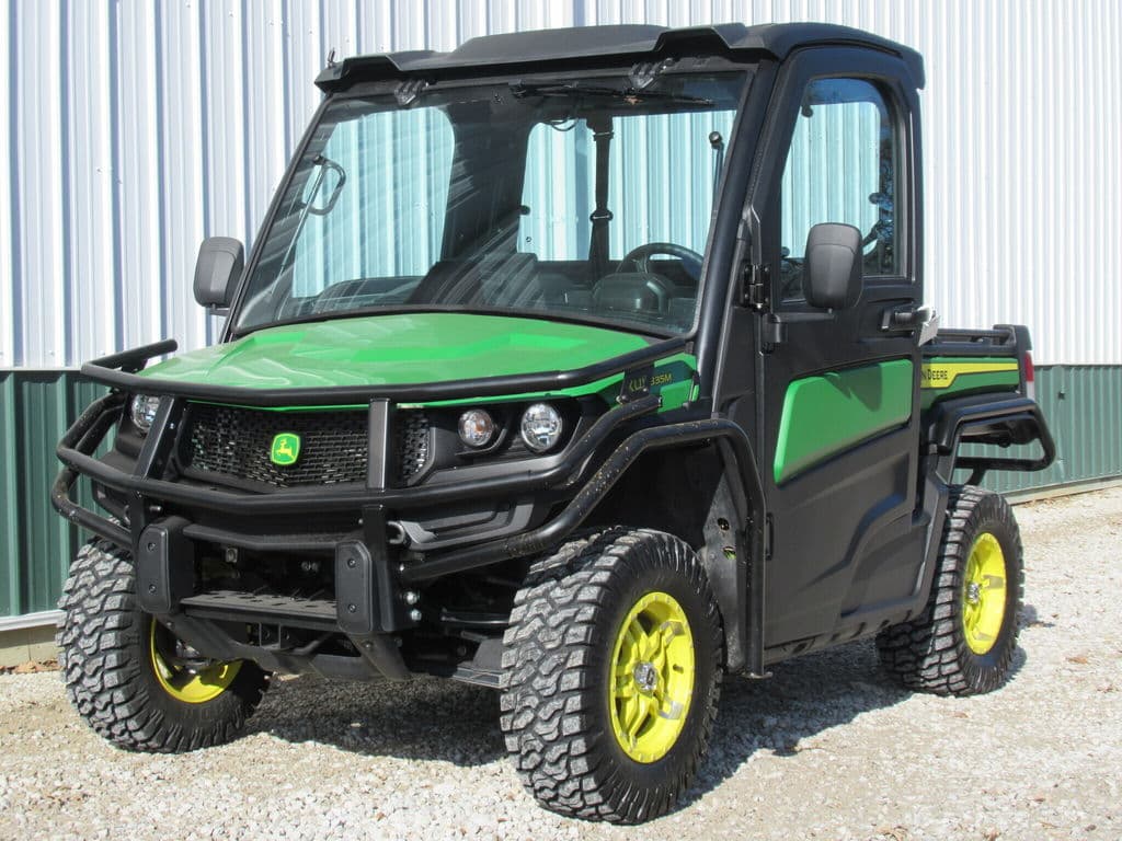 Image of John Deere XUV 835M Primary image