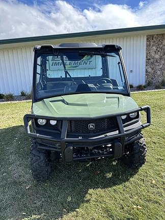 Image of John Deere XUV 835M equipment image 1